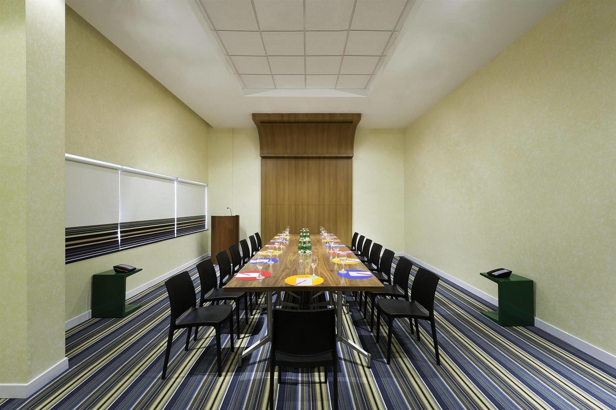 Aloft Coimbatore Singanallur Екстериор снимка