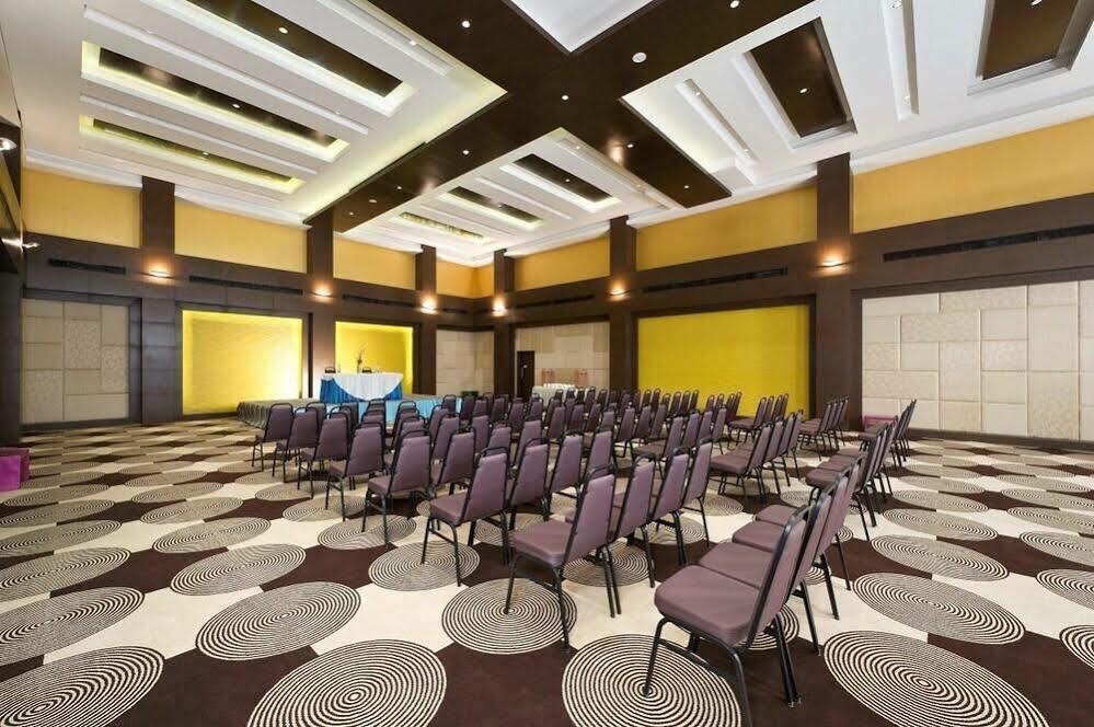 Aloft Coimbatore Singanallur Екстериор снимка
